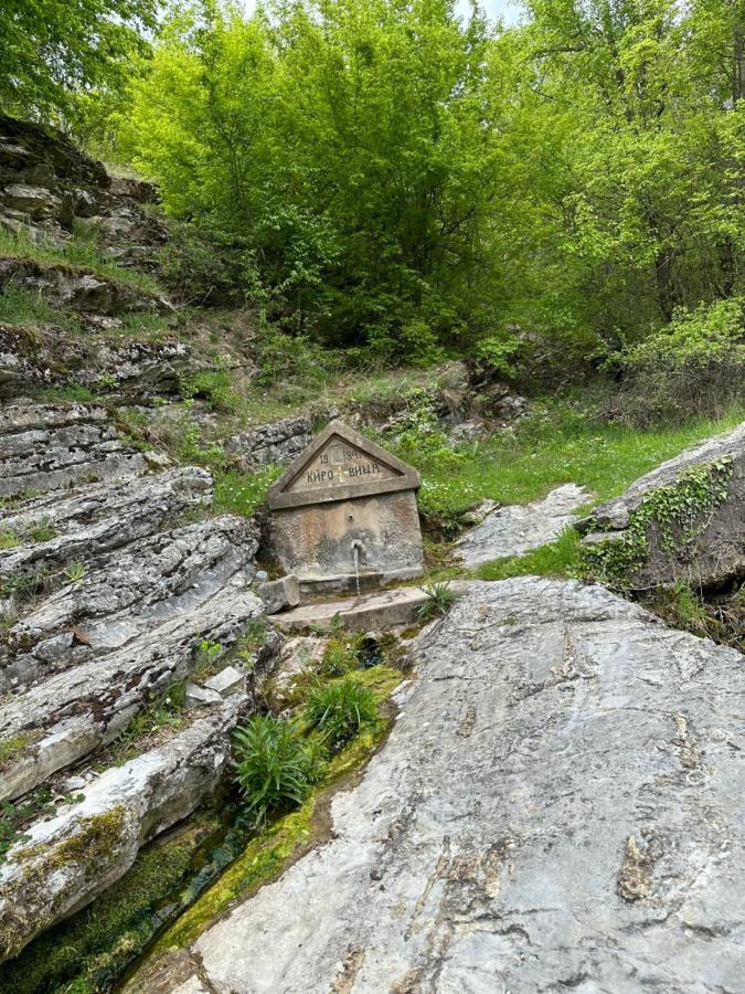 Suhin Dol Hotel Belimel Екстериор снимка